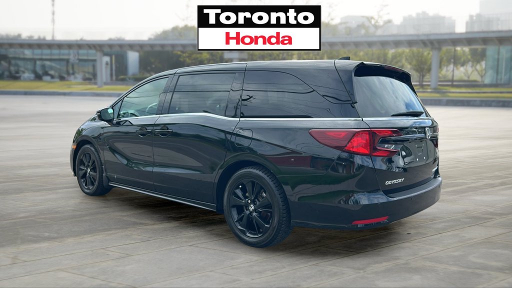 Used 2024 Honda Odyssey Black Edition Black Edition Auto for sale online - Toronto Credit Auto