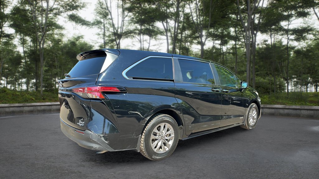 Used 2021 Toyota Sienna XLE XLE 8-Passenger FWD for sale online - Toronto Credit Auto