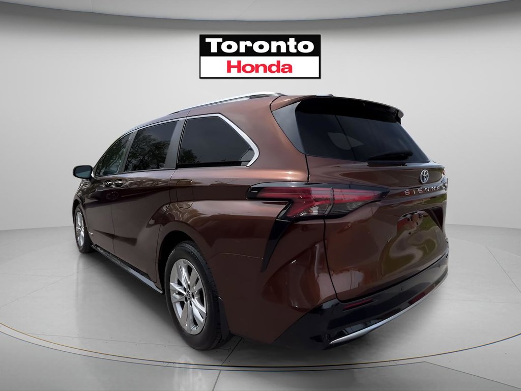 Used 2021 Toyota Sienna Limited Limited 7-Passenger FWD for sale online - Toronto Credit Auto