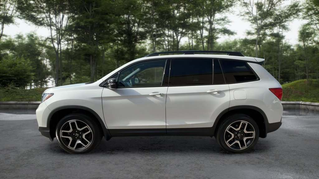 Used 2023 Honda Passport Touring Touring AWD for sale online - Toronto Credit Auto