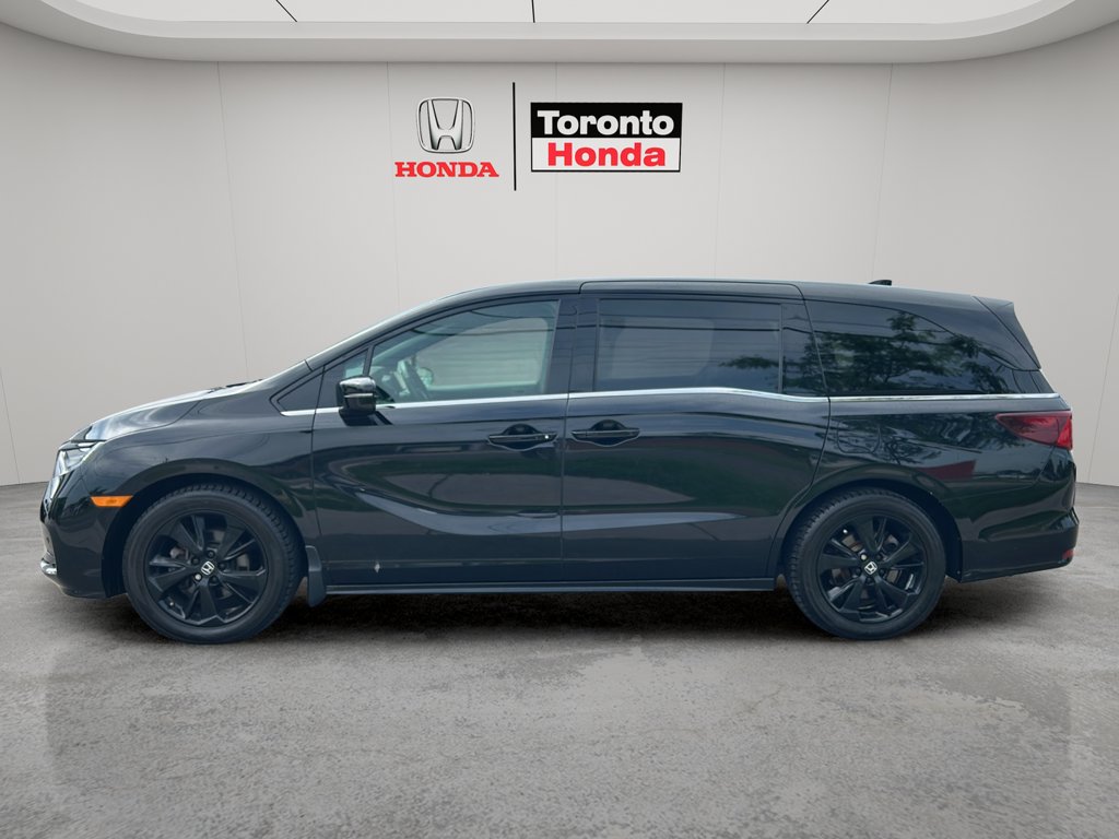 Used 2024 Honda Odyssey Black Edition Black Edition Auto for sale online - Toronto Credit Auto