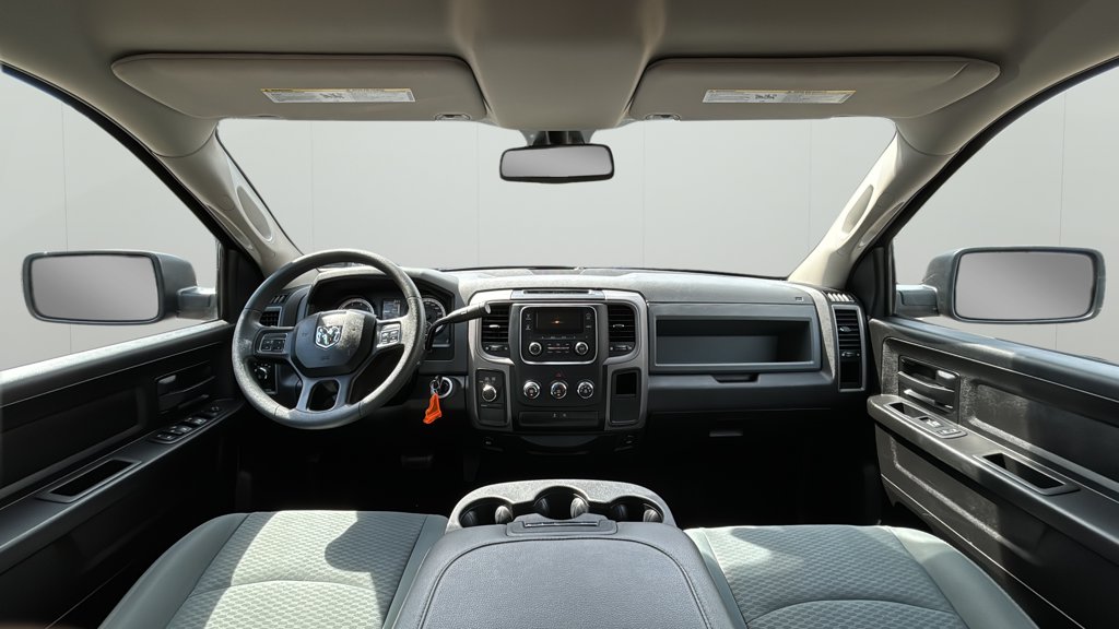 Used 2019 Ram 1500 Classic ST ST 4x4 Crew Cab 5'7 Box for sale online - Toronto Credit Auto