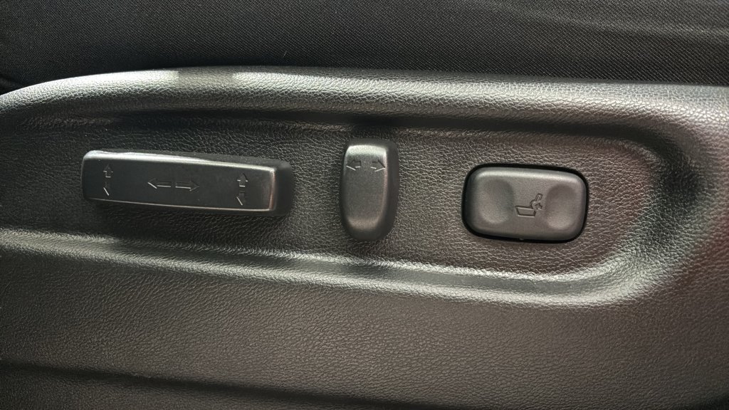Used 2022 Honda Passport Sport Sport AWD for sale online - Toronto Credit Auto